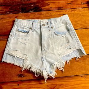 Abercrombie & Fitch distressed button fly denim shorts Size 00 or 24